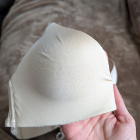 NWT SKIMS Wireless Form T-shirt Bra Size 34A - $50 Retail - Picture 4 of 8